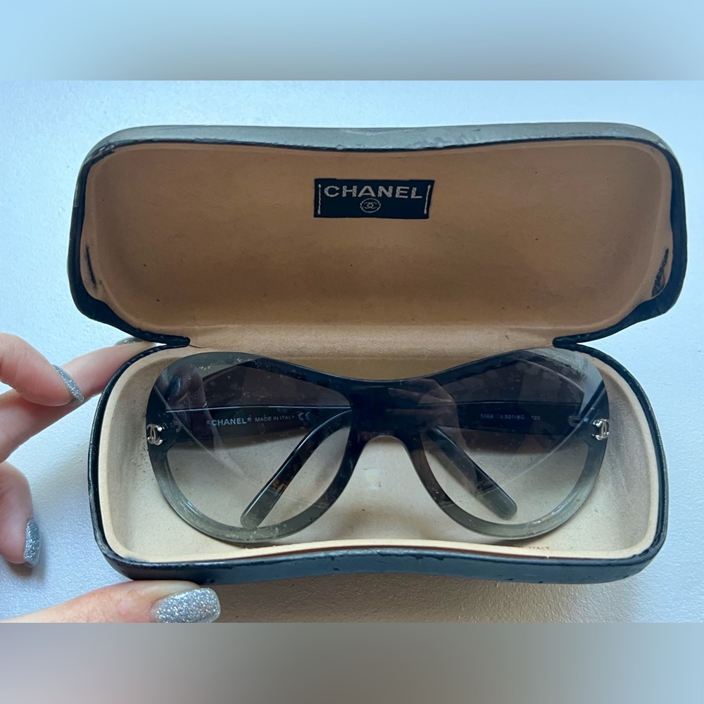 Chanel CC Black Sunglasses | Silver Tone Hardware with Chanel Case - Picture 9 of 12